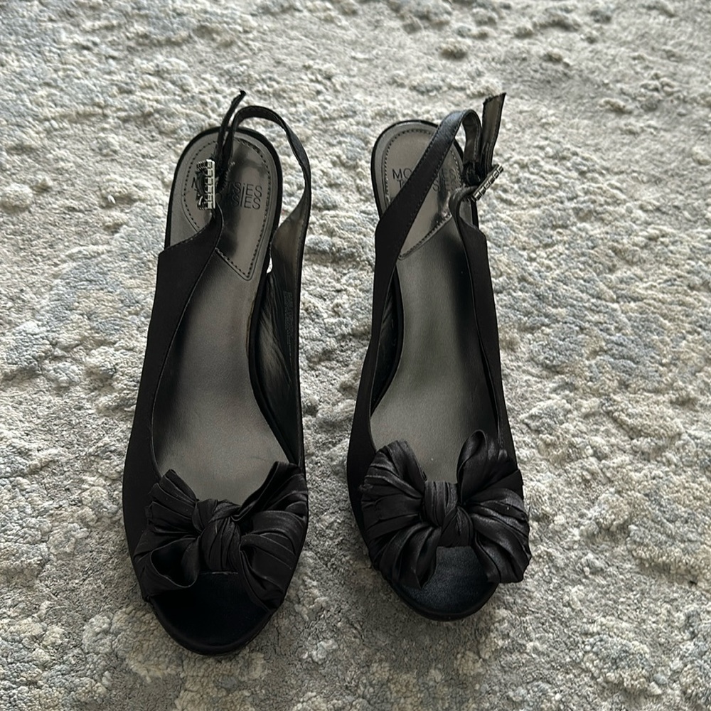 Mootsie’s Tootsie size 8 1/2 black